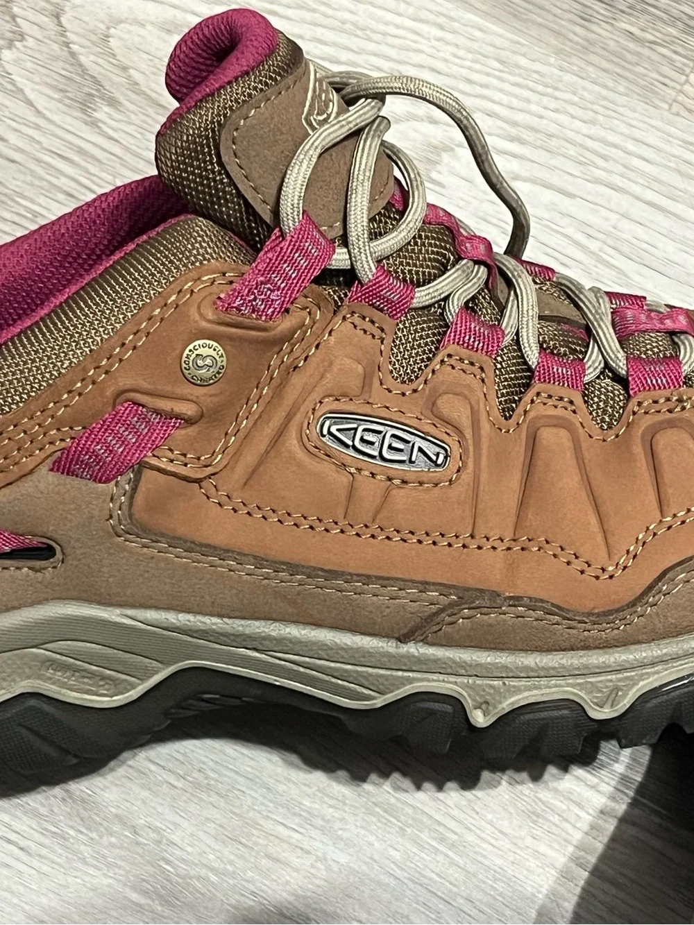 Keen Women's Brown and Magenta Trail Shoe